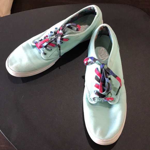 VANS: Women’s size 10 Aqua colored - Picture 1 of 3